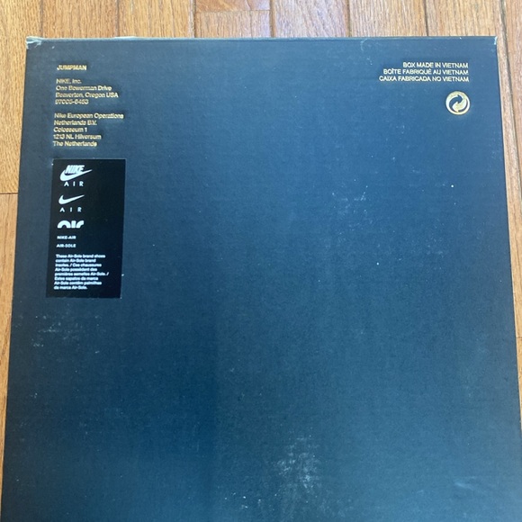 Air Jordan 11 CMFT Low - Picture 5 of 7